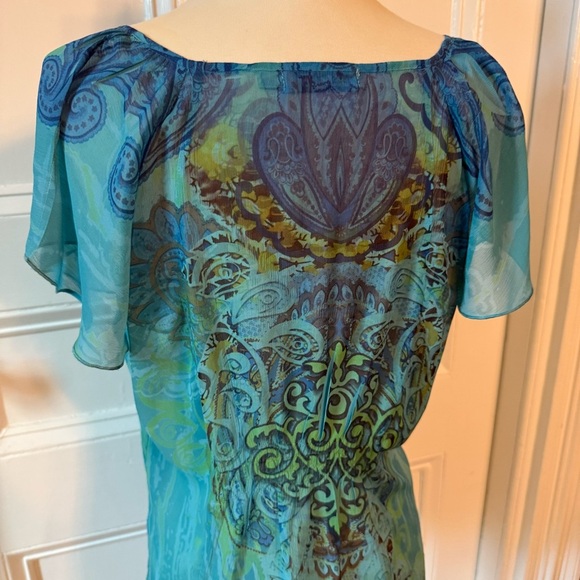 Unity World Wear Women’s Blue Green Studded Patterned Top Medium Flutter Sleeve - Picture 4 of 15
